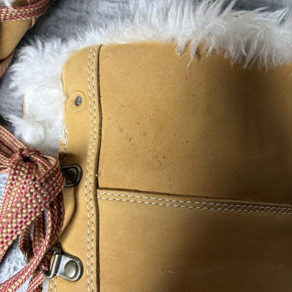 Timberland Womens Size 8.5 Boots Lace Up Wheat Nubuck Leather Faux Fur - Picture 6 of 6